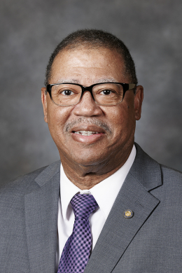 Image of Sen. Scott Price